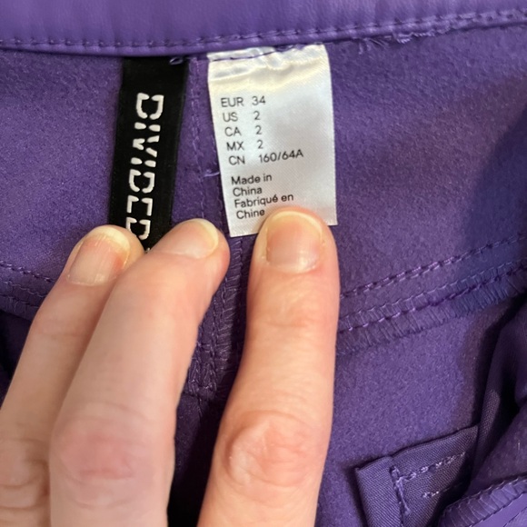 Purple pleather pants - Picture 5 of 5